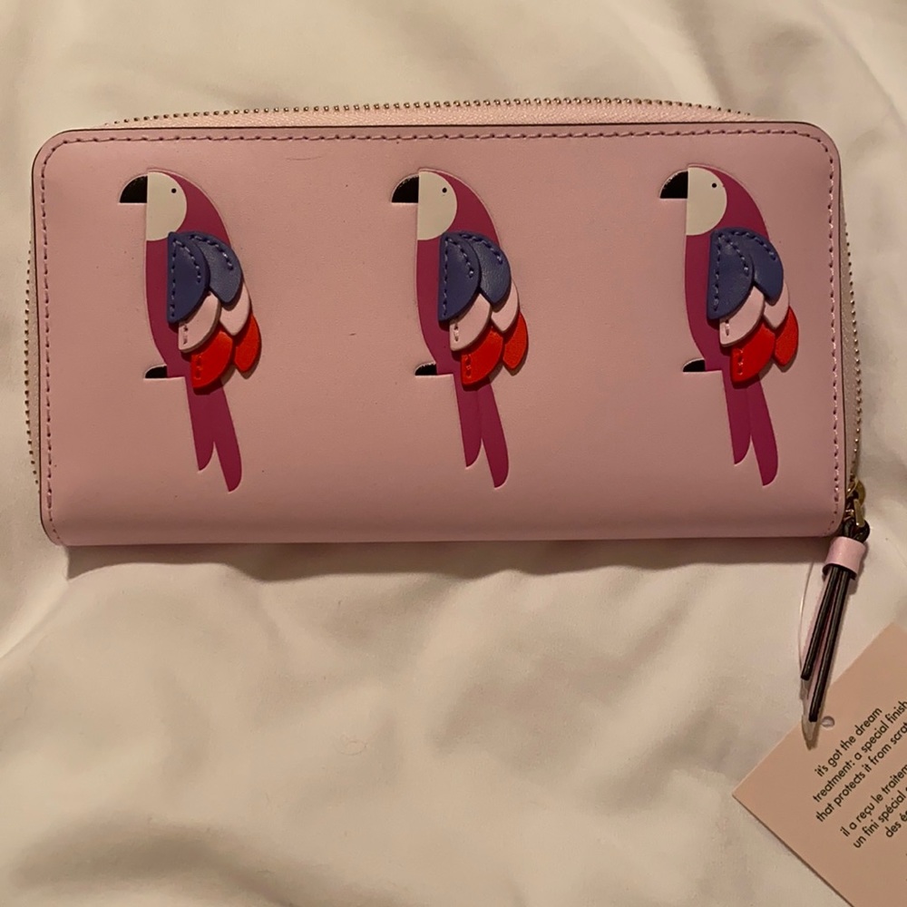 NEW WITH TAGS Kate Spade Parrot Wallet